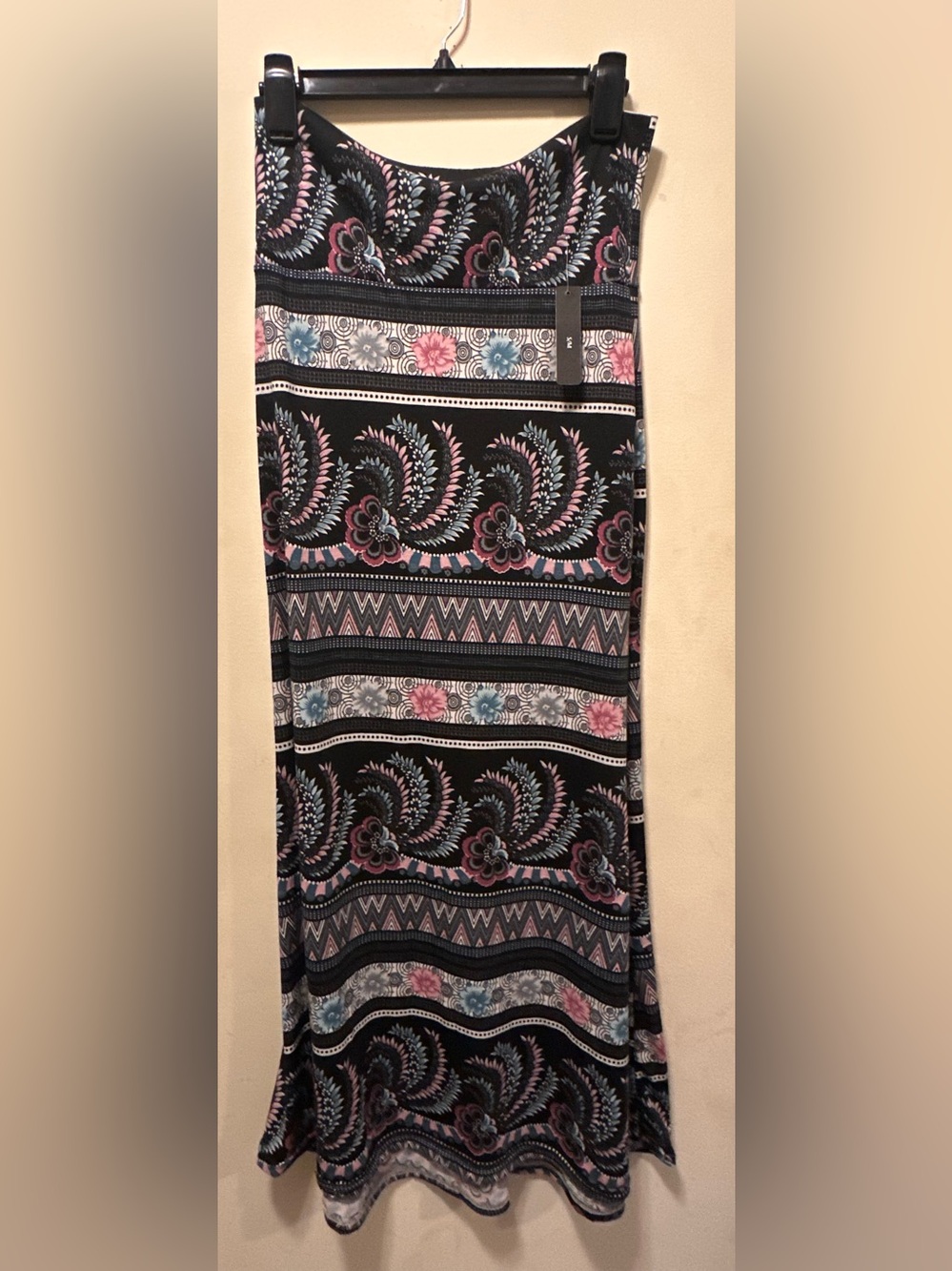 NEW. SHOSHO Floral & Geo Pattern Maxi Skirt in Black, Pink & Blue